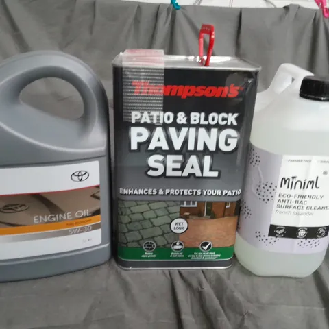 BOX OF APPROX. 3 ITEMS TO INCLUDE ENGINE OIL - PAVING SEAL - MINIMAL / COLLECTION ONLY 