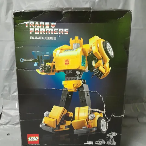 BOXED LEGO TRANSFORMERS BUMBLEBEE SET - 10338