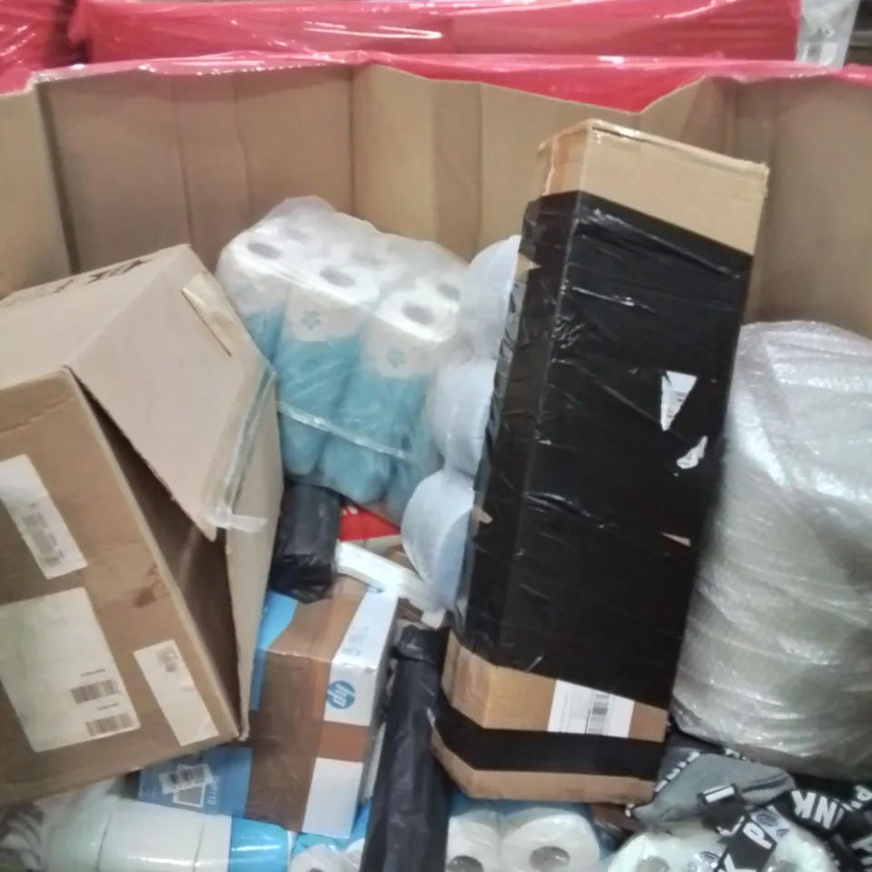 PALLET OF ASSORTED HOUSEHOLD GOODS AND PRODUCTS TO INCLUDE;LITTLE LIVE PETS PLAY TRAIL,SHOE RACK,SOFT CLOSE TOILET SEAT