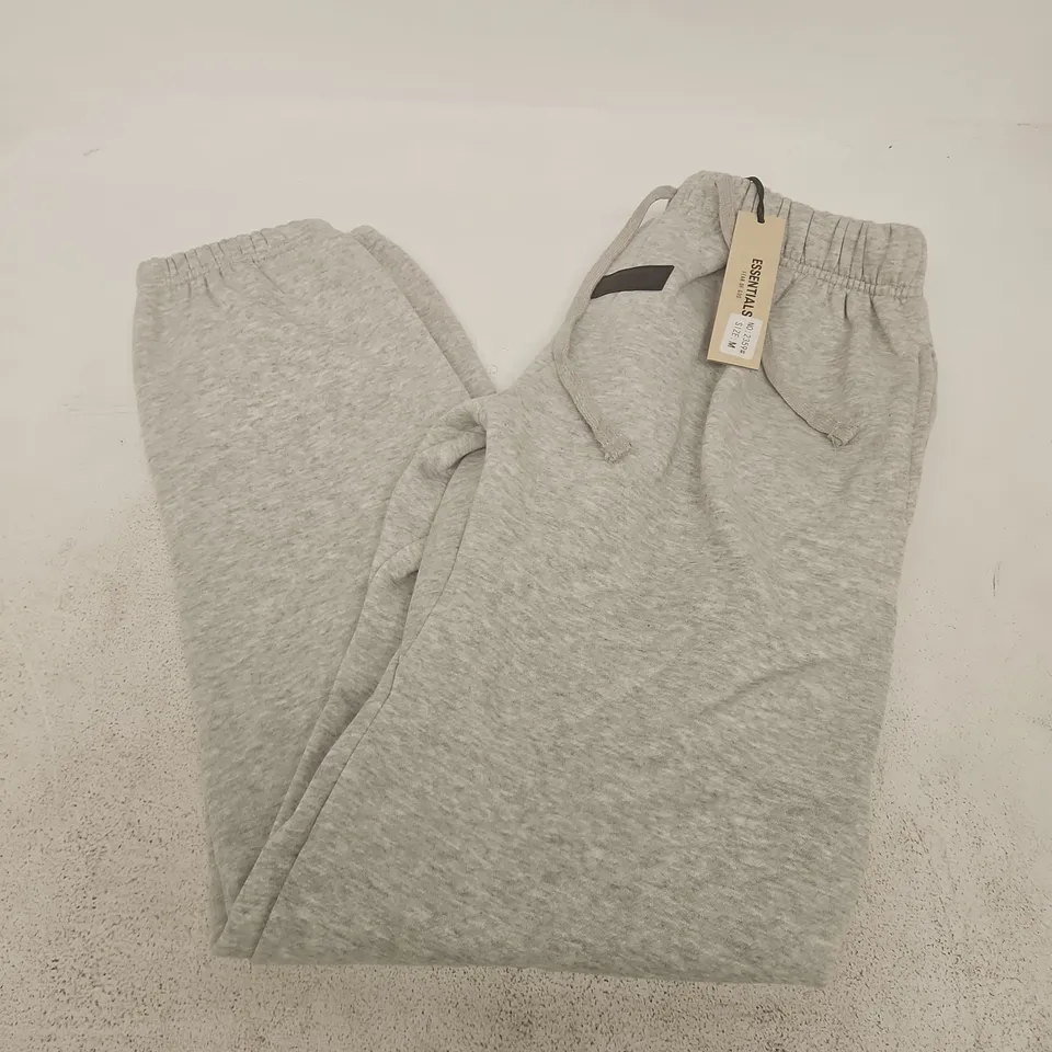 ESSENTIALS FEAR OF GOD JOGGERS IN GREY - MEDIUM