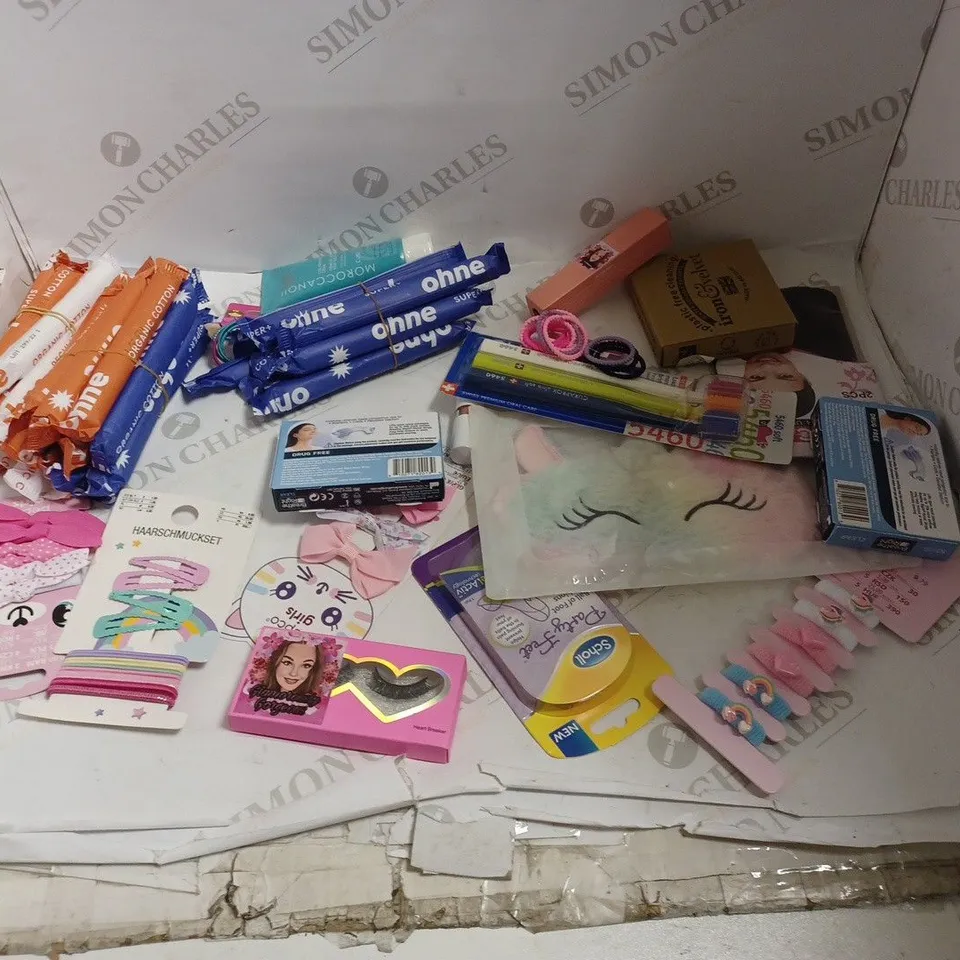 LOT OF APPROX 20 ASSORTED HEALTH AND BEAUTLY- KIDS HAIR ACCESSORIES, SOAP