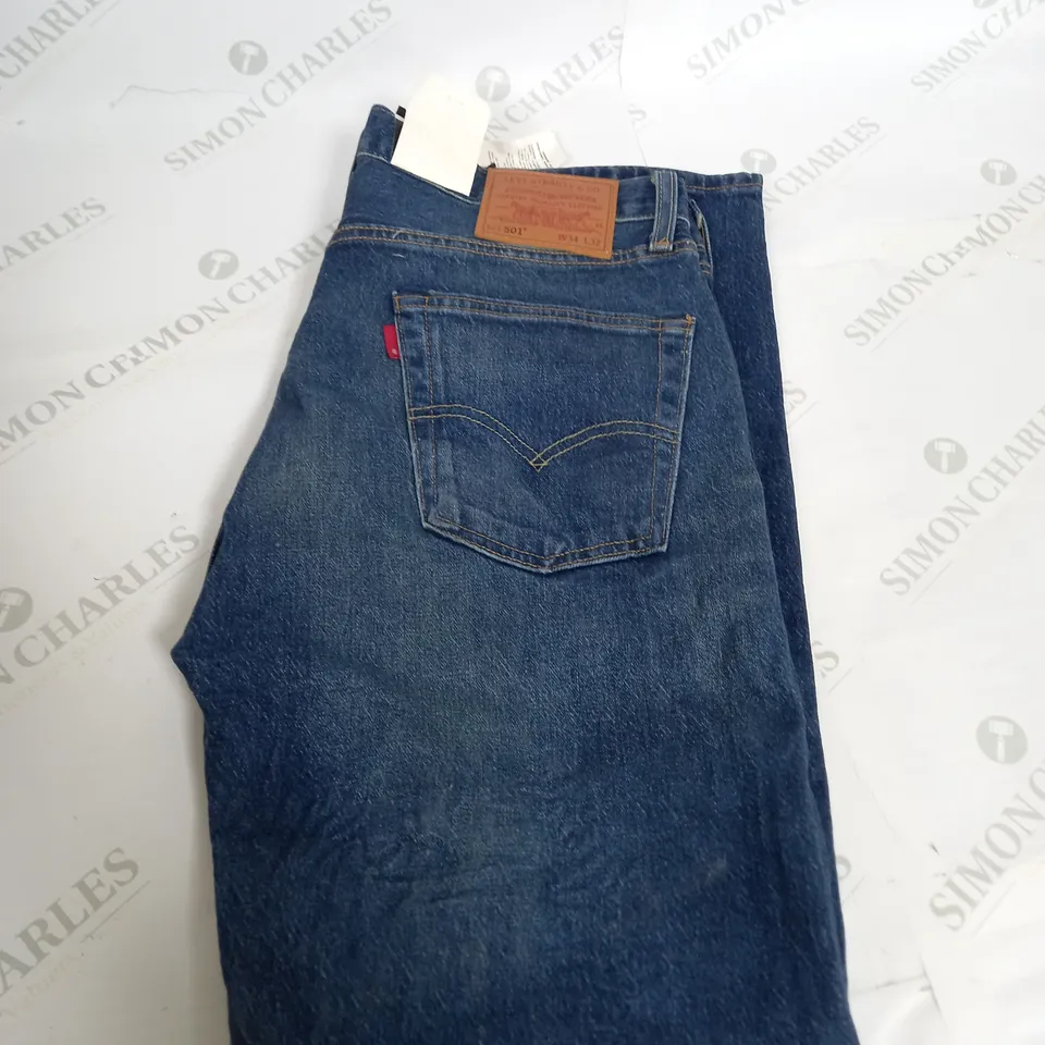LEVIS STRAUSS DENIM JEANS SIZE W34 L32