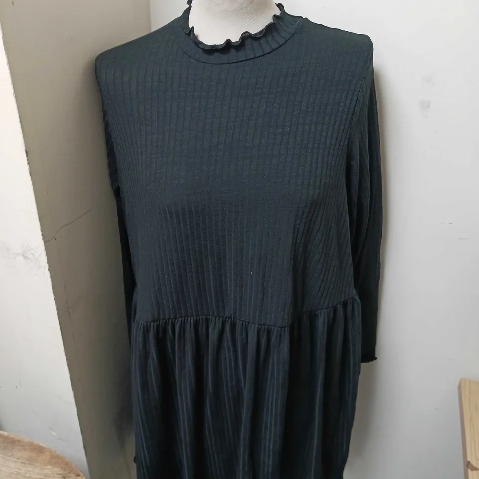 LIMITED COLLECTION BLACK DRESS SIZE UK 20