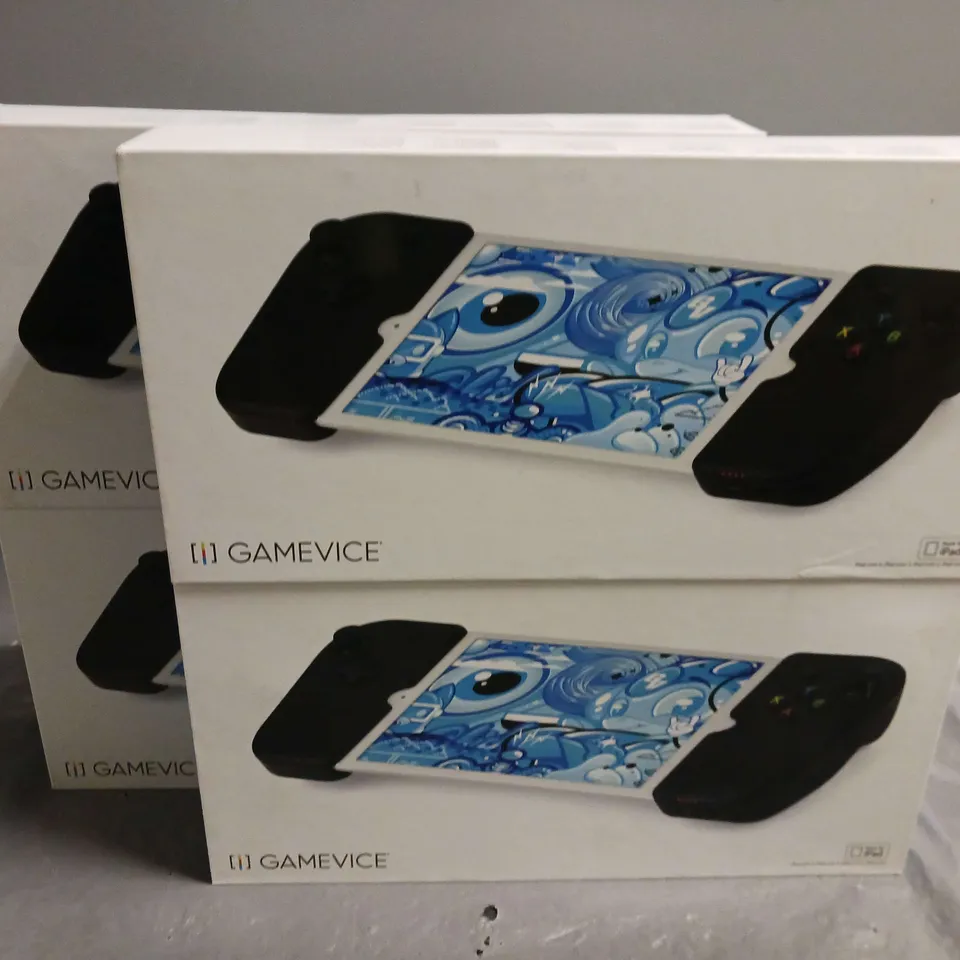 LOT OF 4 BOXED GAMEVICE GV140 CONTROLLER FOR APPLE IPAD MINI