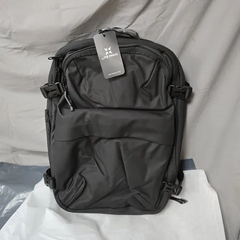 LITE PACK PRO COMPRESSION BACKPACK – BLACK