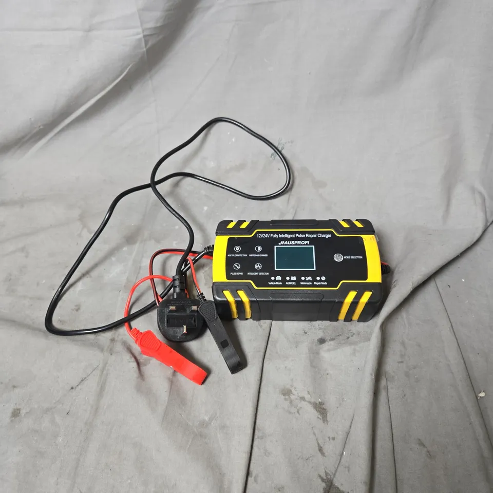 HAUSPROFI 12V/24V FULLY INTELLIGENT PULSE REPAIR CHARGER (CAR BATTERY CHARGER)