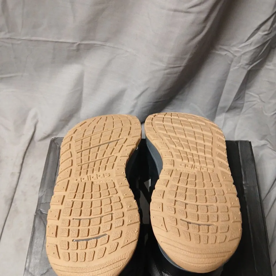 ADIDAS FUSION STORM WTR SNEAKERS – BLACK/GRAY, UK 10