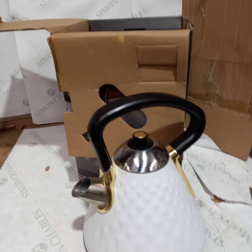 SWAN GATSBY RANGE KETTLE - WHITE/GOLD RRP £49.99