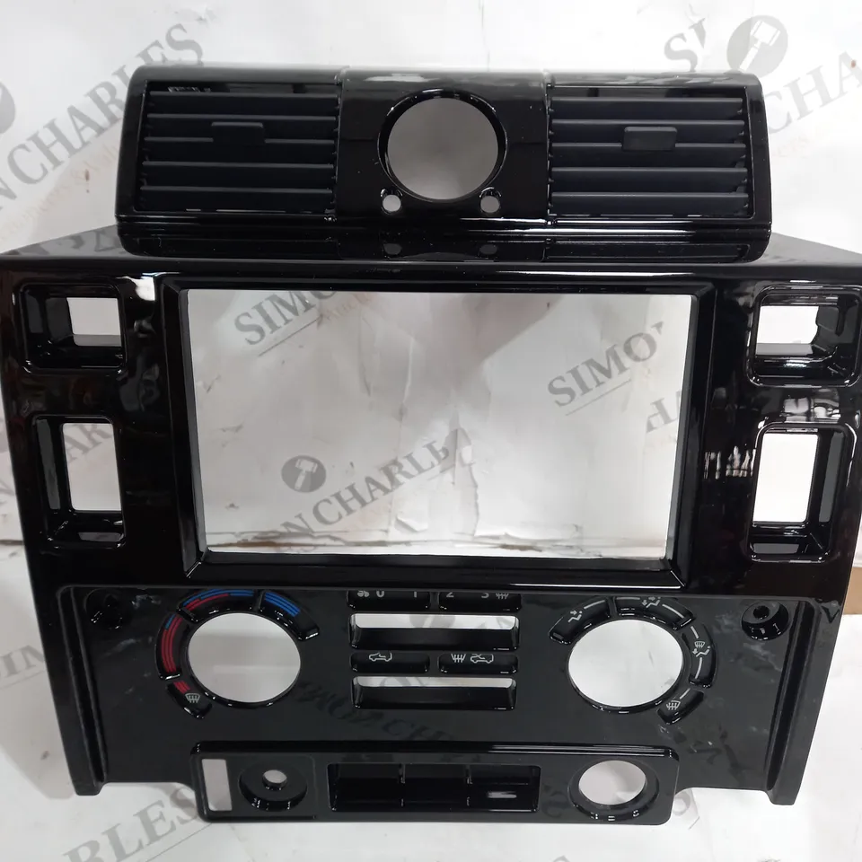 LAND ROVER STEREO DOUBLE DIN DASH KIT CENTER CONSOLE 