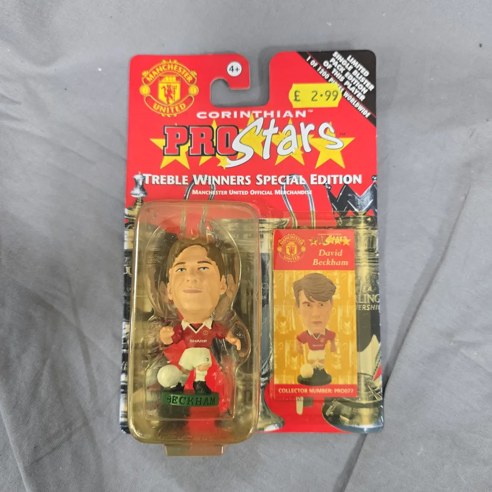 8 SEALED CORINTHIAN PROSTARS COLLECTABLE FIGURINES TO INCLUDE THOMAS RADZINSKI COLLECTORS EDITION, BUBBY CHARLTON LIMITED EDITION, JIMMY FLOYD HASSELBANK PLATINUM EDITION, ETC