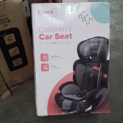 KIDOOLA CHILDREN'S CAR SEAT 