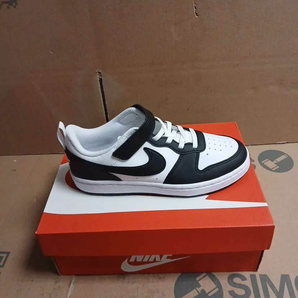 NIKE SNEAKERS – BLACK & WHITE, BOXED UK SIZE 1