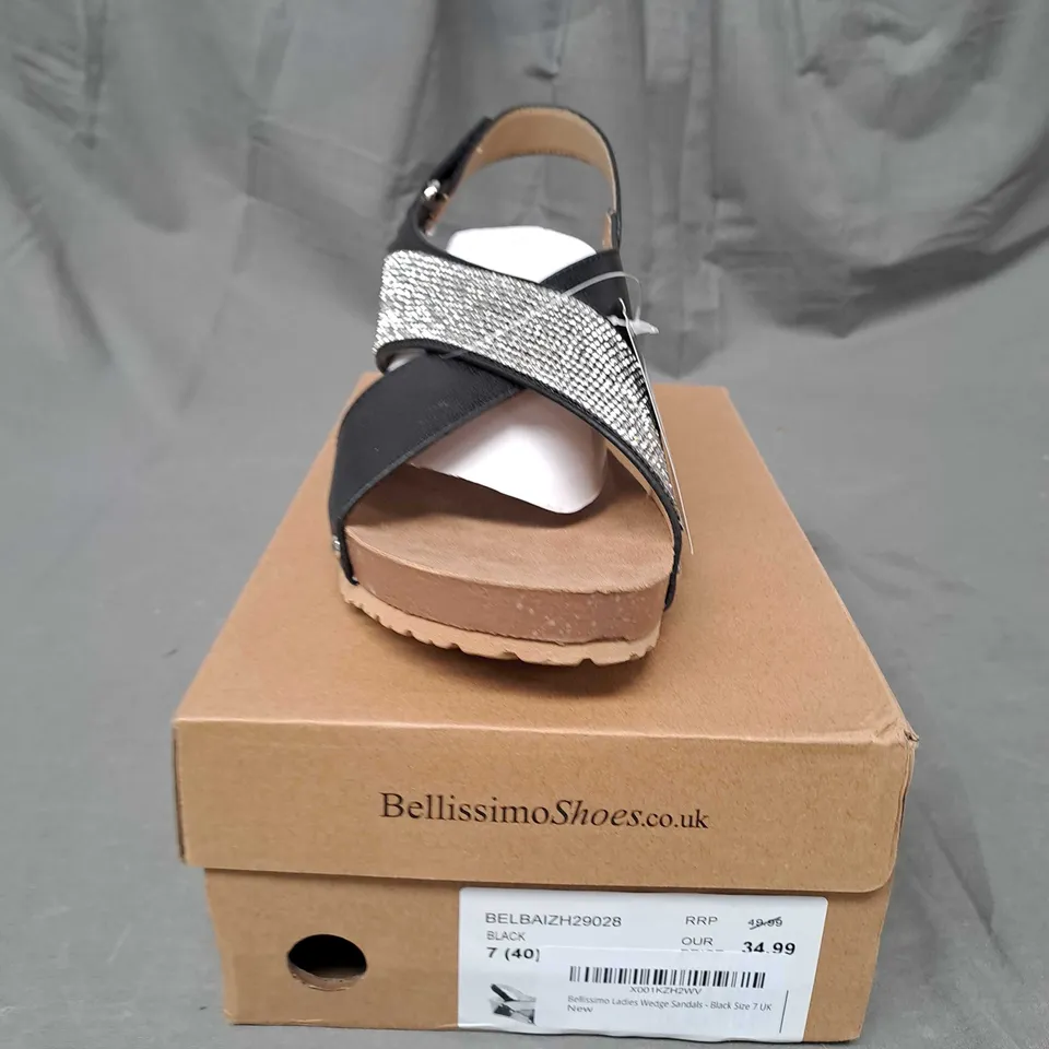 BOXED PAIR OF BELLISSIMO LADIES WEDGE SANDALS SIZE 7