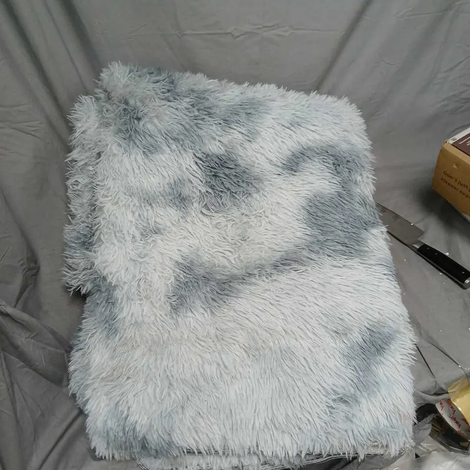 BLUE-GREY FAUX FUR CUSHION