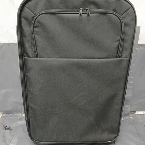 UNBRANDED TWIN WHEELED SOFTSHELL SUITCASE IN BLACK - COLLECTION ONLY  