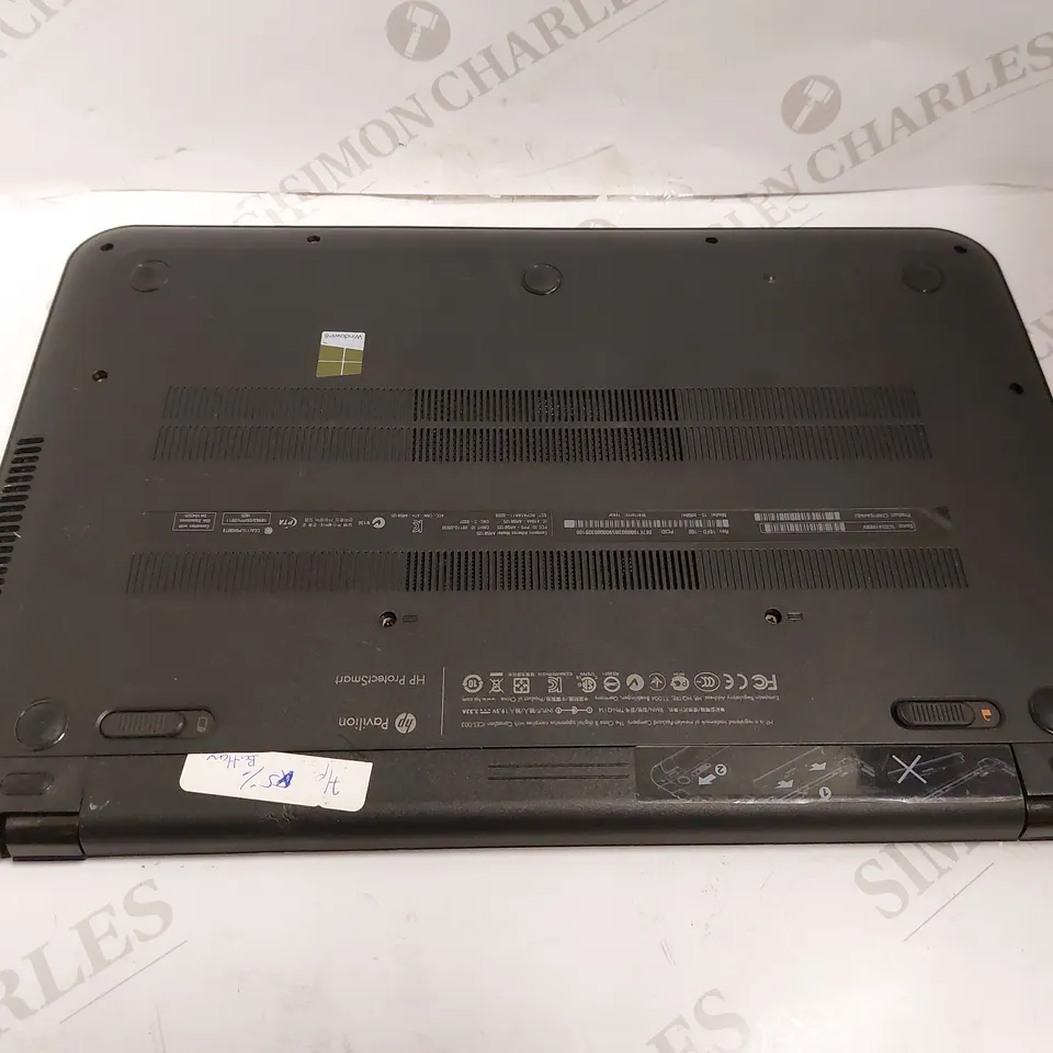 HP PAVILION 15-B050EI LAPTOP 