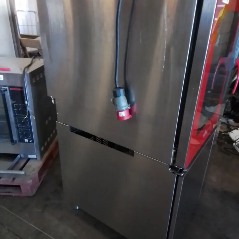 VENIX COMMERCIAL TOUCH SCEEN DISPLAY CATERING OVEN, MODEL: SM07TCK.2