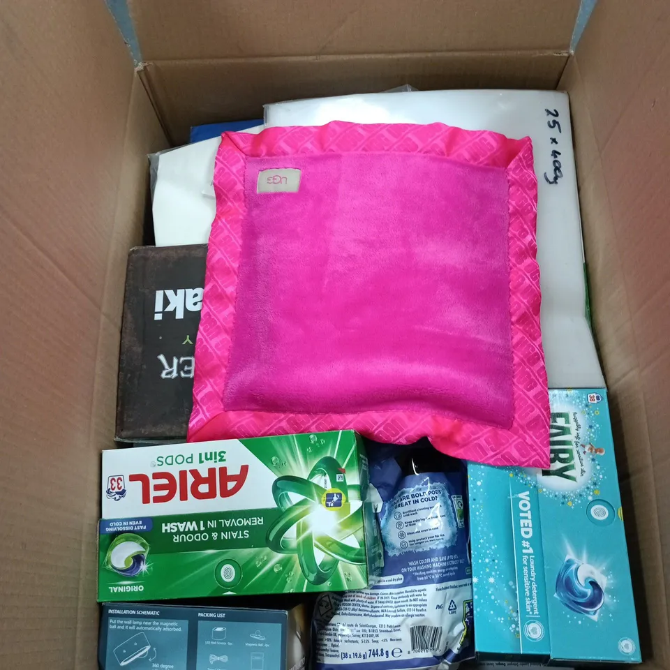 BOX OF APPROXIMATELY 25 ASSORTED ITEMS INCLUDING A MONSTER KAWASAI SIGN, FAIRY LAUNDRY DETERGENT AND ARIEL 3IN1 PODS