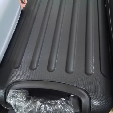 LUGG TRAVEL CABIN BAG BLACK