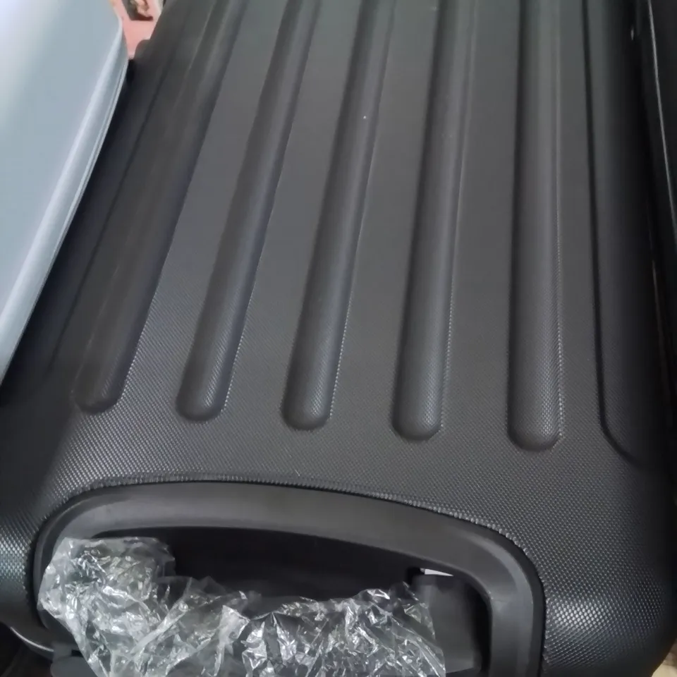 LUGG TRAVEL CABIN BAG BLACK