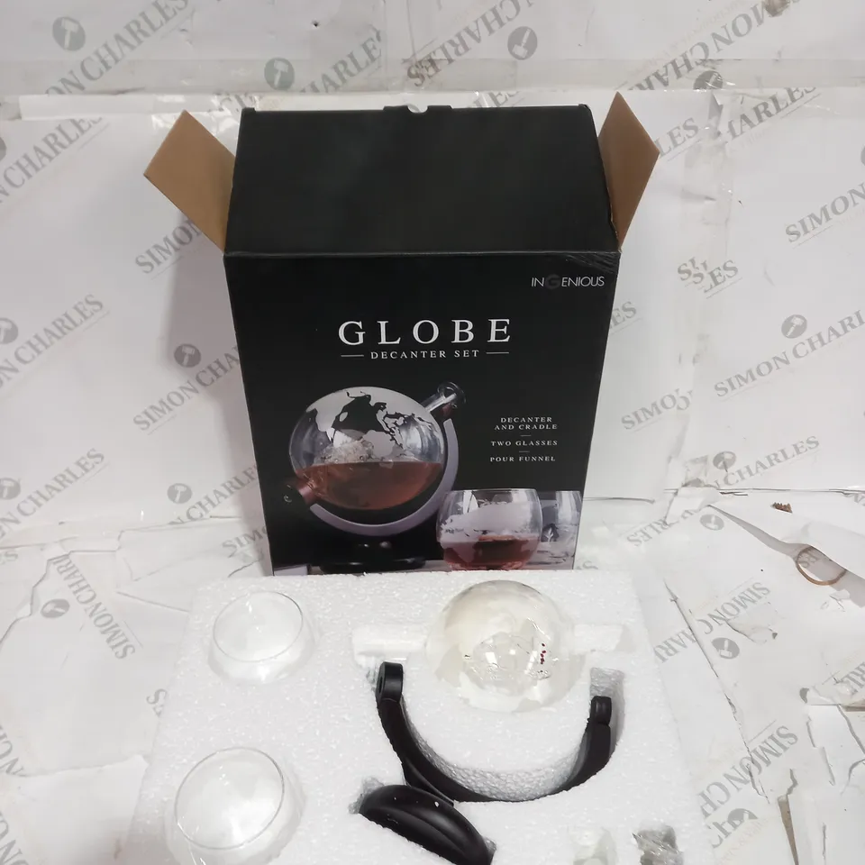 GLOBE DECANTER SET