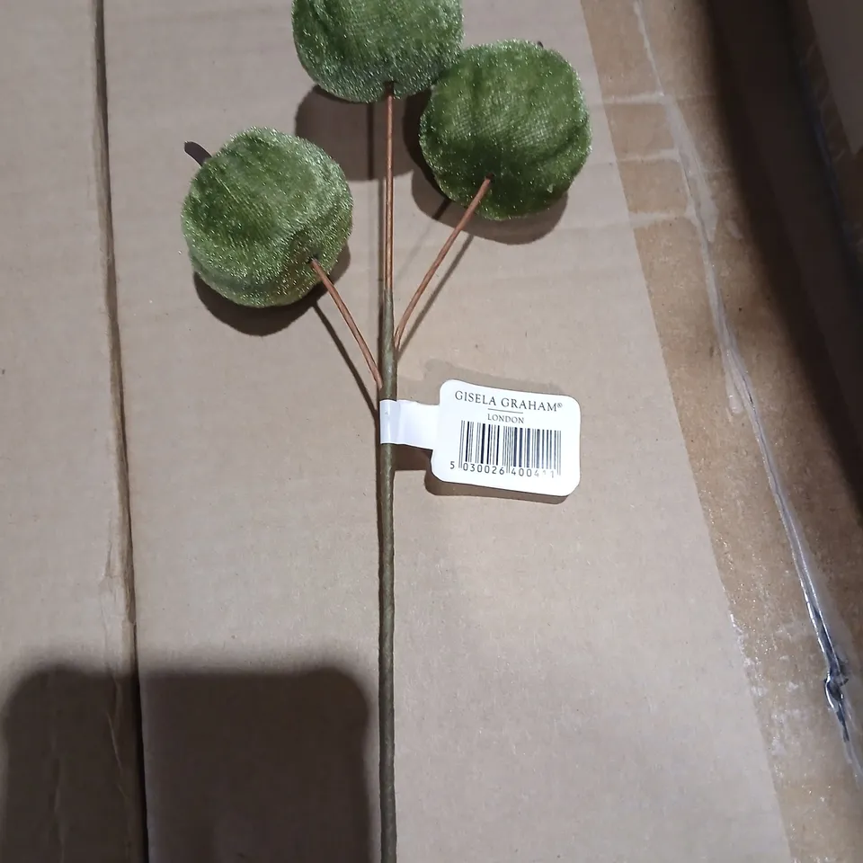 APPROXIMATELY 216 GISELA GRAHAM LONDON ARTIFICIAL MOSS BALL STEMS – DECORATIVE GREENERY