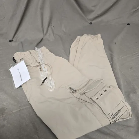 MANIRE DE VOIR CARGO PANTS SIZE 8 