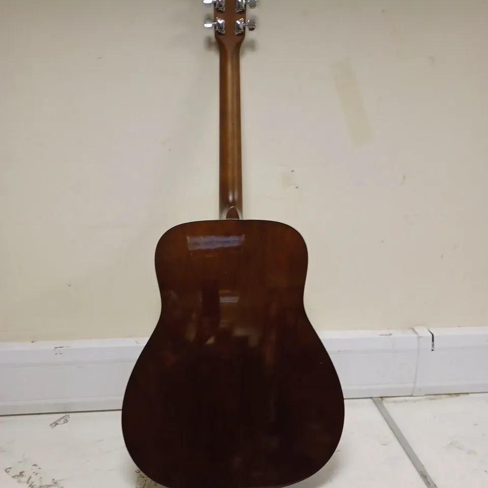 BOXED YAMAHA F310 ACOUSTIC GUITAR PACK NATURAL - COLLECTION ONLY.