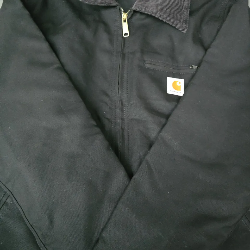 CARHARTT LONG SLEEVE ZIP-UP JACKET IN BLACK SIZE MEDIUM