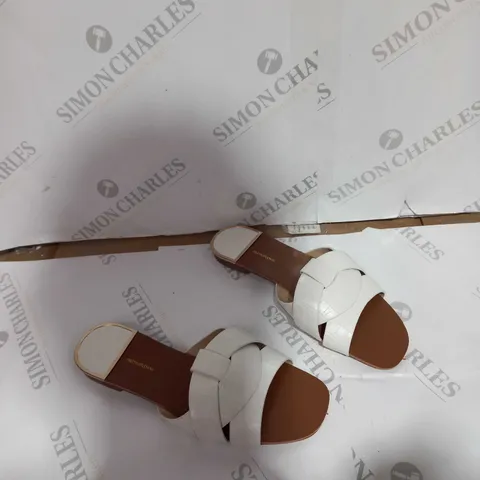 BOXED PAIR OF PRETTY LITTLE THINGS WHITE FLAT SANDALS
