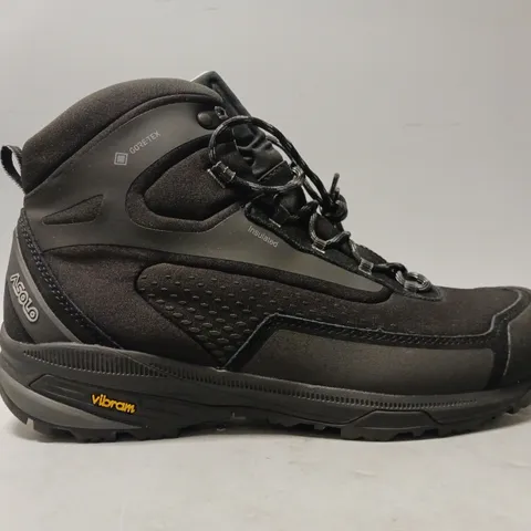 BOXED PAIR OF ASOLO ANKLE BOOTS IN BLACK UK SIZE 10