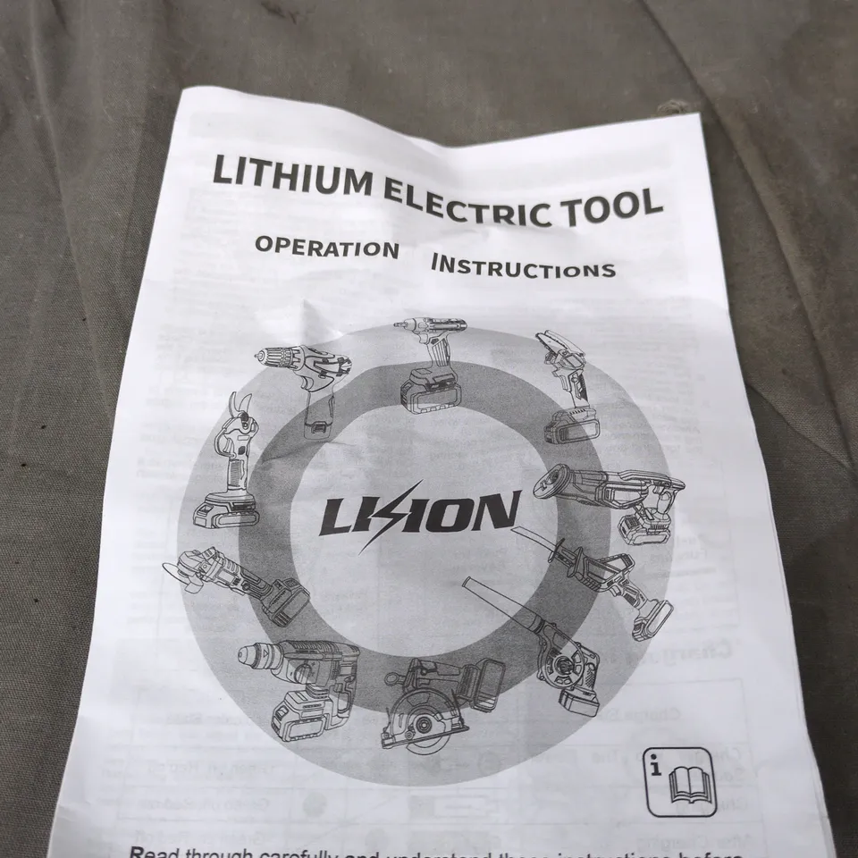 TQOQT CORDLESS DRILL KIT WITH LITHIUM BATTERY IN CASE 