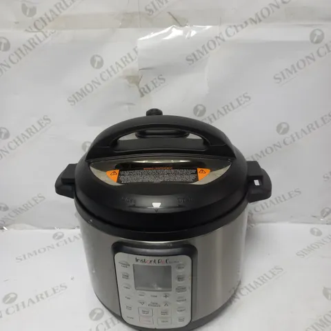 INSTANT POT DUO PLUS 5.7L ELECTRIC PRESSURE COOKER