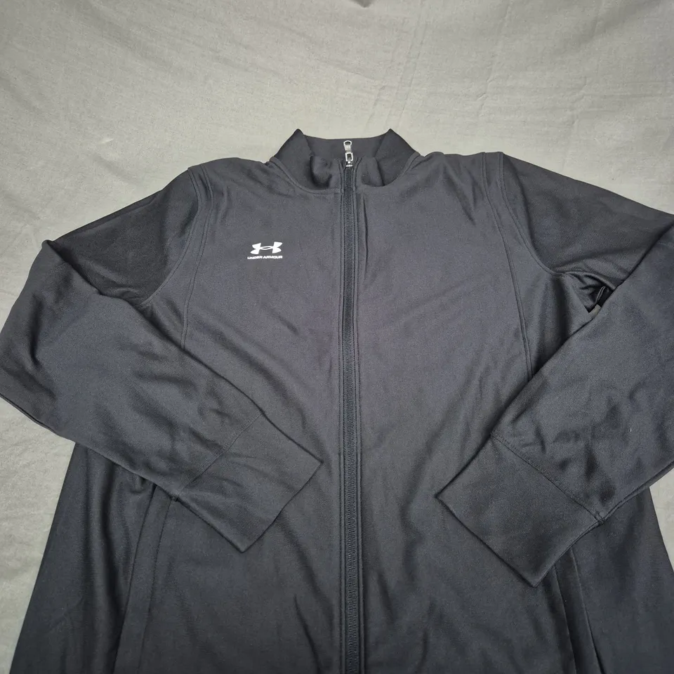 UNDER ARMOUR FULL ZIP JACKET SIZE M 