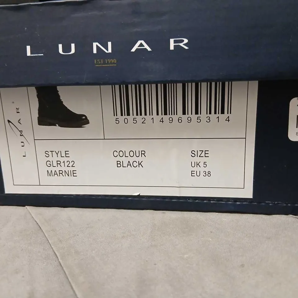 LUNAR GLR122 MARNIE BOOTS – BLACK, UK5