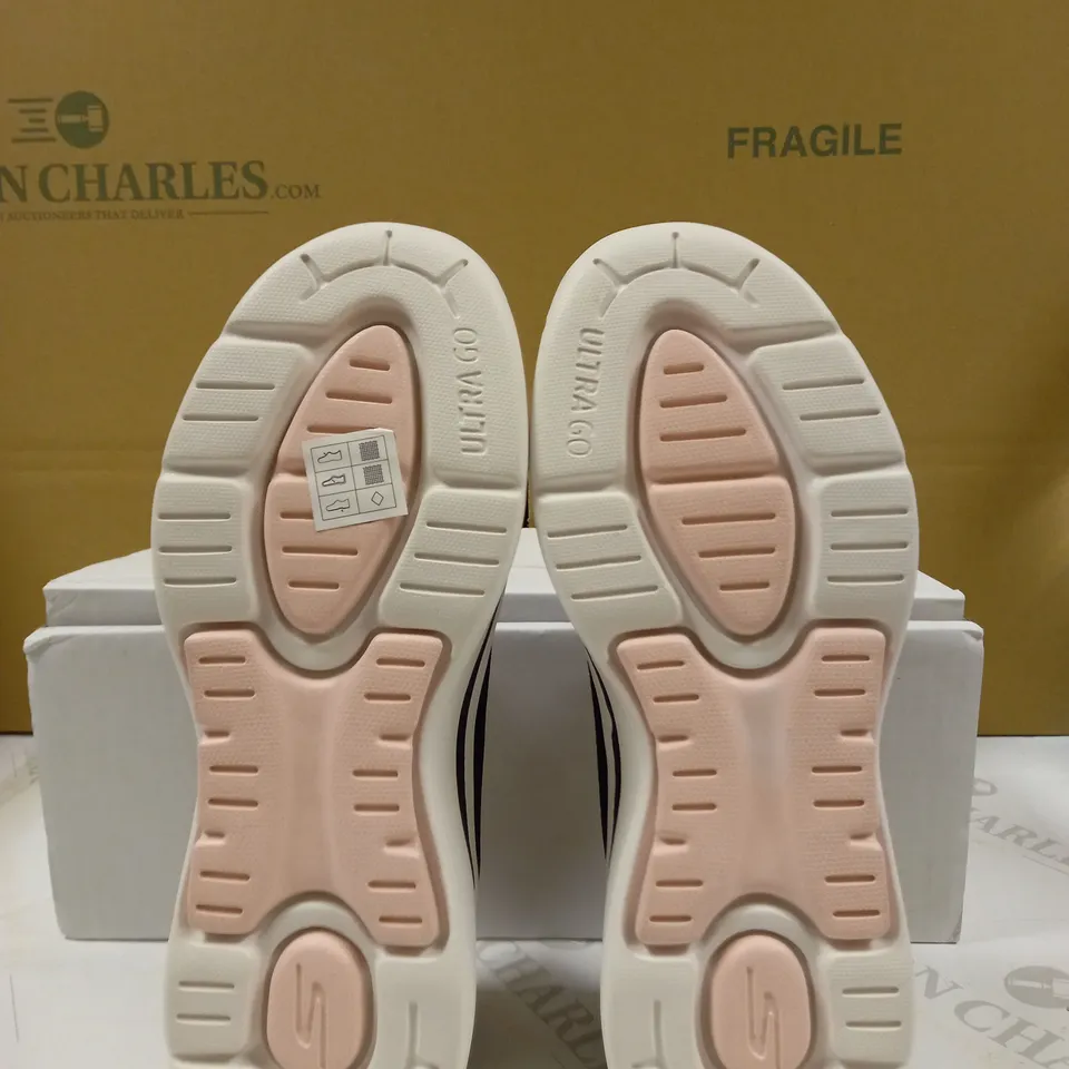 SKETCHERS GO WALK SLIP ON TRAINERS SIZE 4