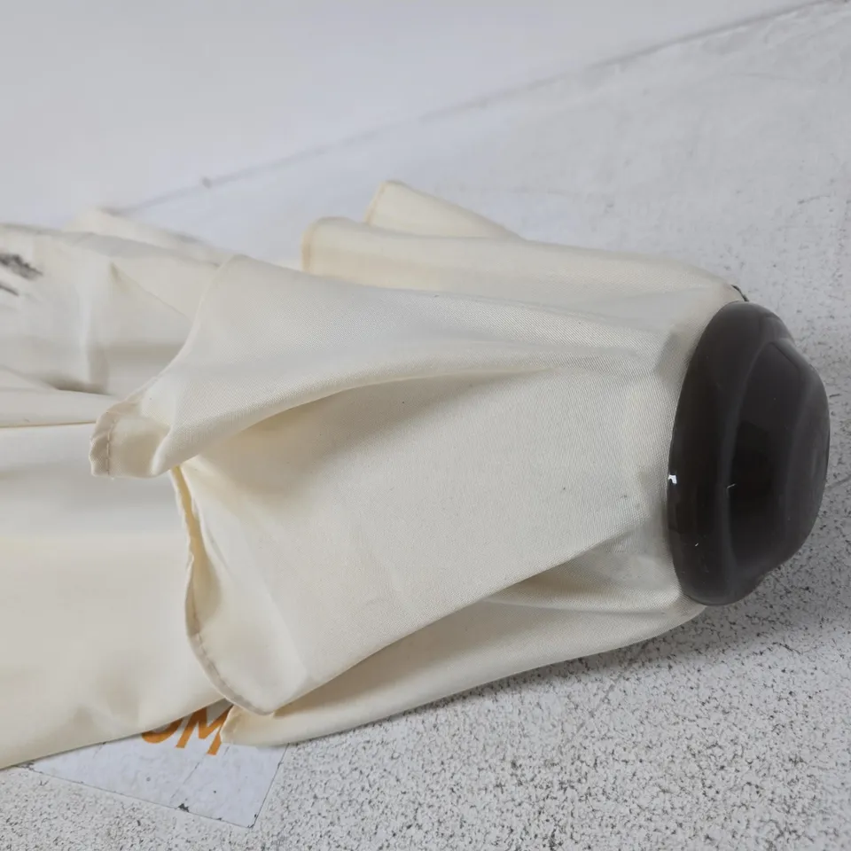 GARDEN PARASOL (SIZE UNSPECIFIED) CREAM/BROWN