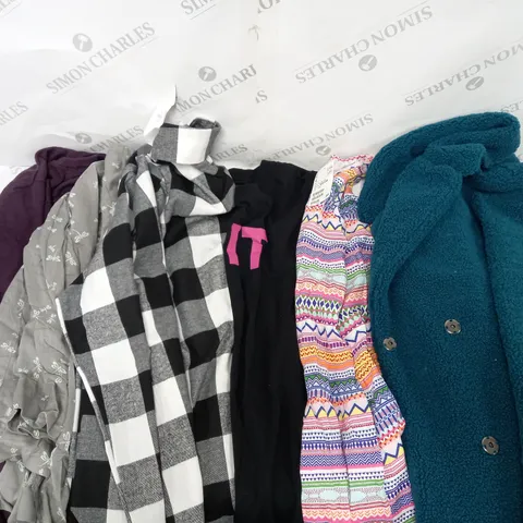 BOX TO INCLUDE 50 ASSORTED CLOTHING ITEMS TOO INCLUDE TOPS , TROUSERS AND DRESSES , ETC