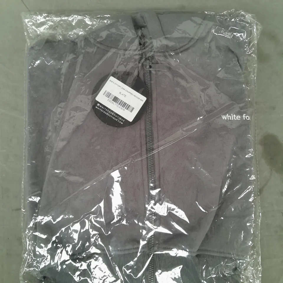 WHITE FOX SHE'S EFFORTLESS CROPPED HOODIE IN GREY SIZE S/M