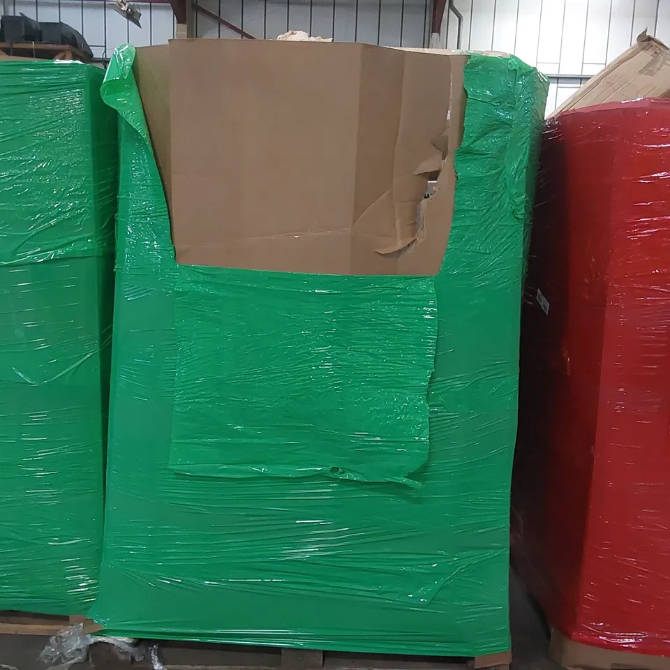PALLET OF ASSORTED CONSUMER PRODUCTS TO INCLUDE: HIGH FIDELITY BELT-DRIVE TURNTABLE SYSTEMS, TURNTABLE HI-FI SYSTEM WITH SPEAKERS, ROLLED 120CM MEMORY FOAM MATTRESS, FOOT SPA, RUGS ECT