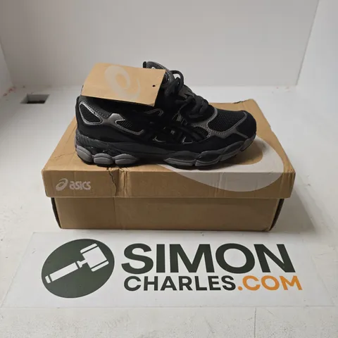 BOXED PAIR OF ASICS GEL NYC TRAINERS IN GREY - UK 3