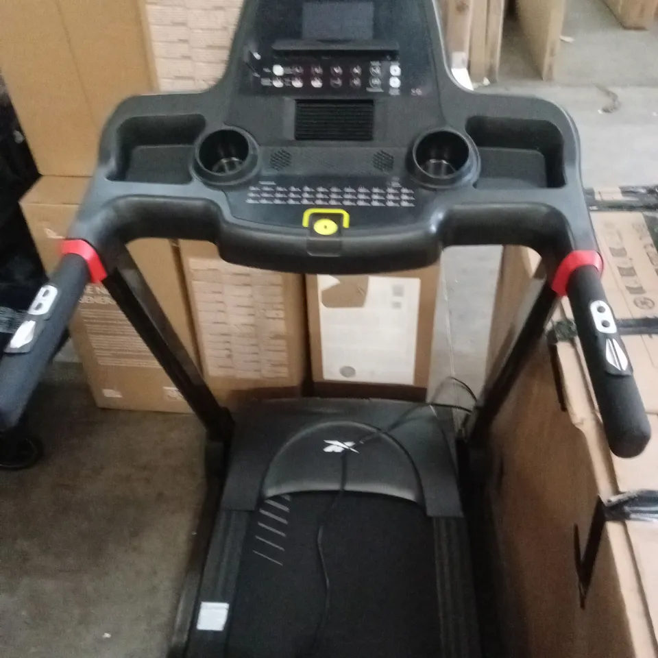 REEBOK GT40Z ONE SERIES TREADMILL