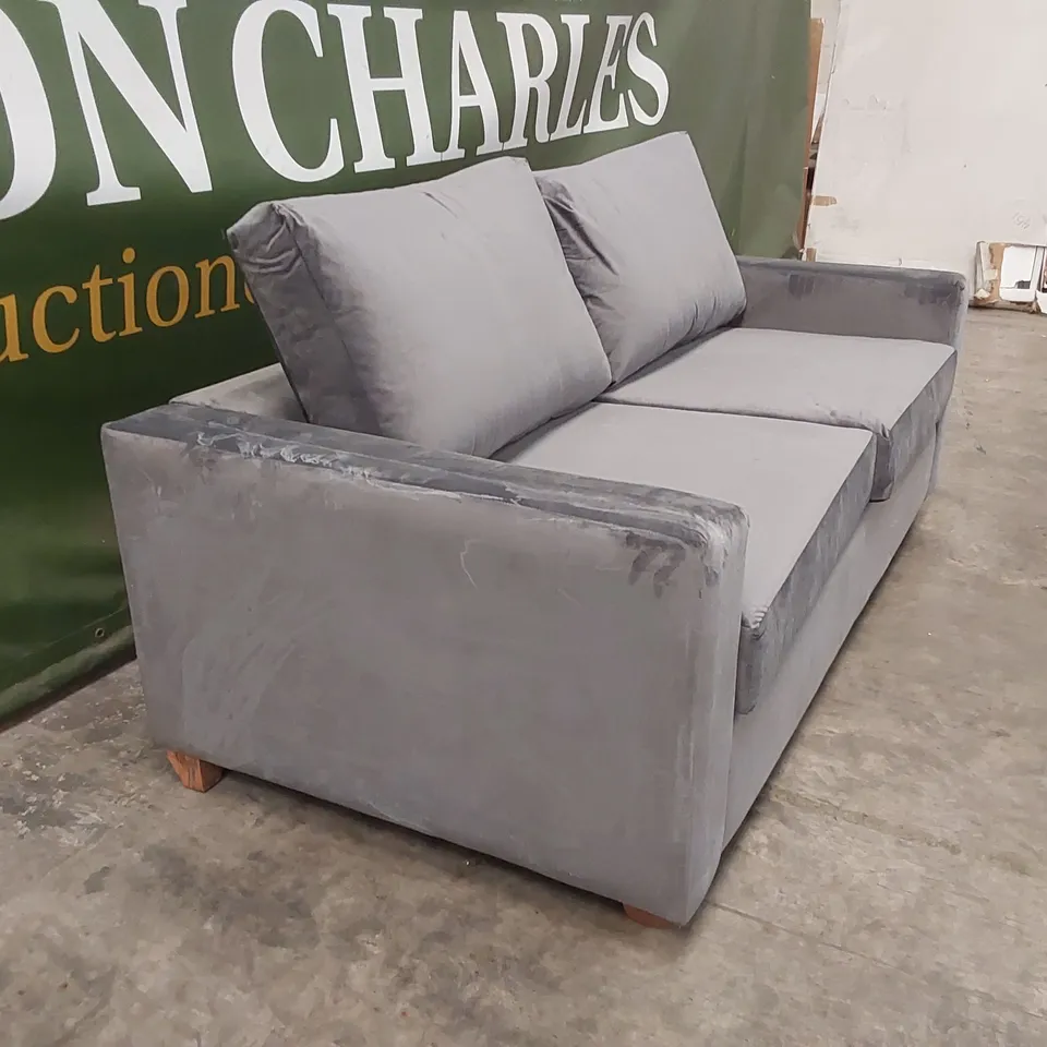 QUALITY DESIGNER 3 SEATER VELVET SOFA 