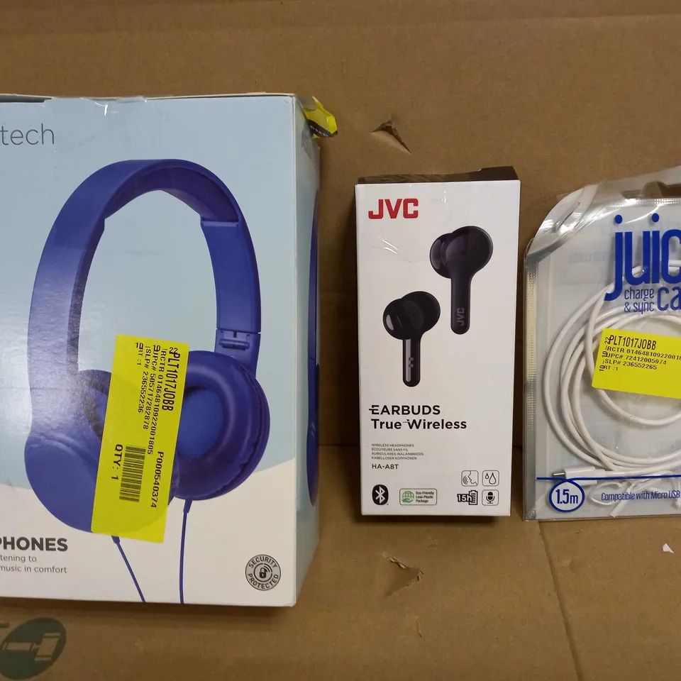 BOX OF APPROXIMATELY 20 ASSORTED ELECTRICAL ITEMS TO INCLUDE ASDA TECH WIRED HEADPHONES, JVC TRUE WIRELESS EARBUDS, JUICE CHARGE & SYNC CABLE, ETC