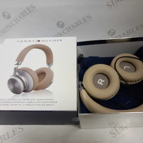 TOMMY HILFIGER NOISE CANCELLING WIRELESS HEADPHONES CREAM/SILVER
