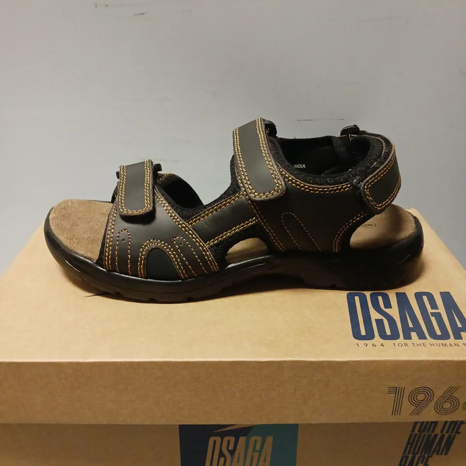 BOXED PAIR OF OSAGA 1964 SANDALS, BROWN - UK SIZE 8