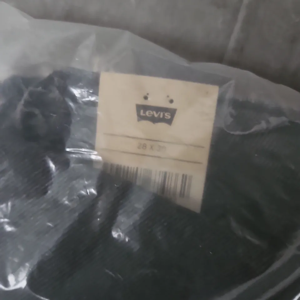 BAGGED LEVI'S SUPERLOW LOOSE JEANS – (28X32)