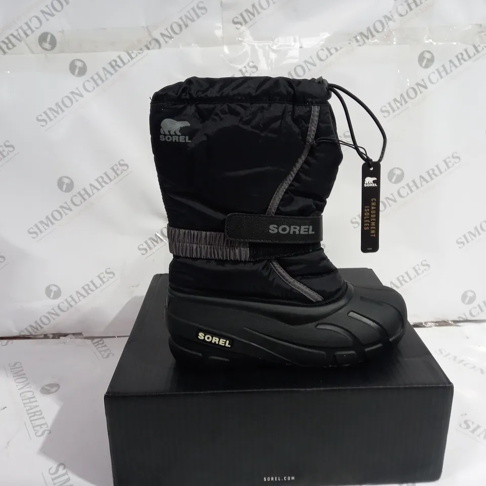 SOREL YOUTH FLURRY BLACK YOUTH SIZE 3