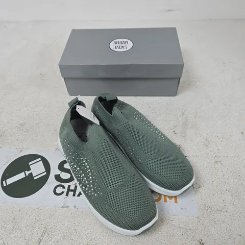 URBAN JACKS NEGRONI MOSS SLIP-ON SHOES – UK 7