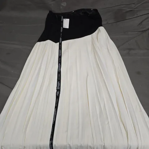 SIX STORIES OCCASSIONAL DRESS - SIZE 12